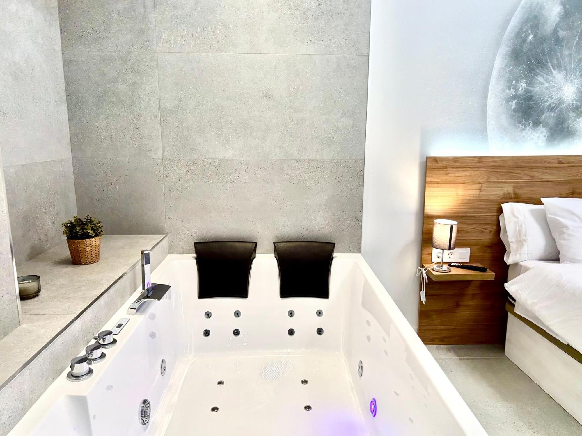 Urban Escape - Comfort Meets Luxury Appartement *