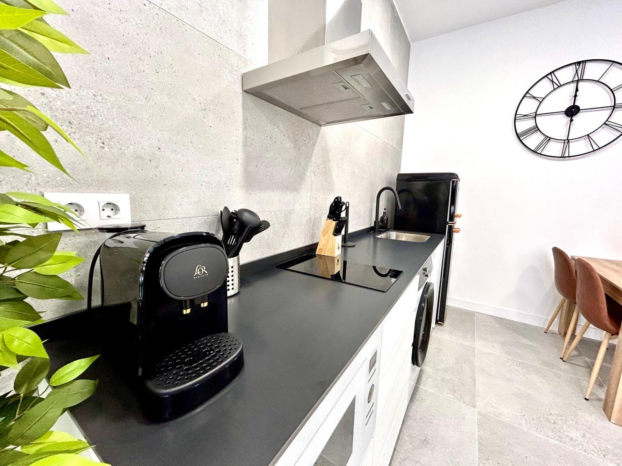 Urban Escape - Comfort Meets Luxury Appartement *